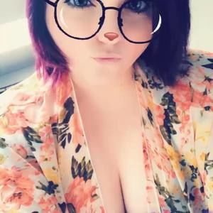 Meet your Posher, Michele